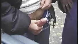 Російська дівчина па ...