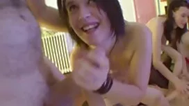 Дівчина з hd porno m ...